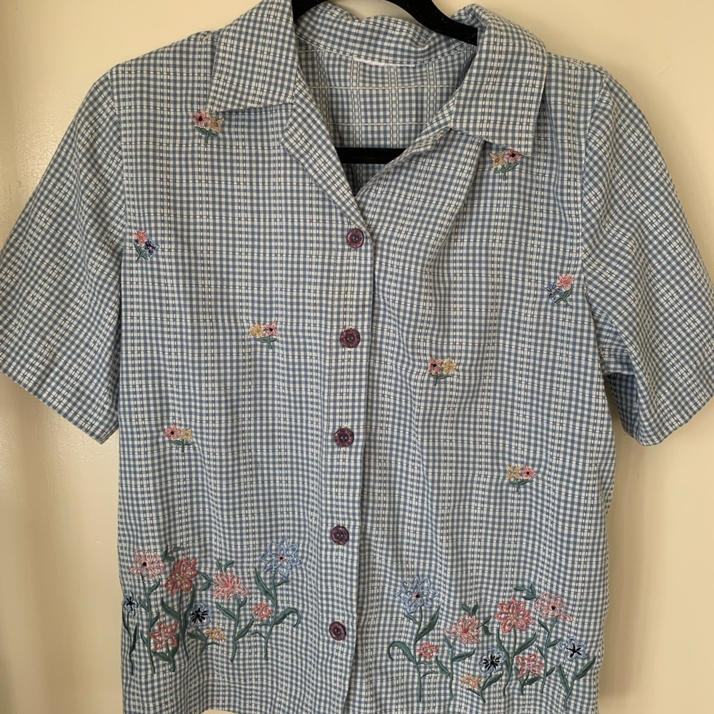 Vintage embroidered button down
